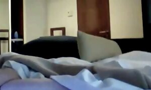 男ポンド穴熱心に黒人女性 エロ 動画 痴漢 女子 高生