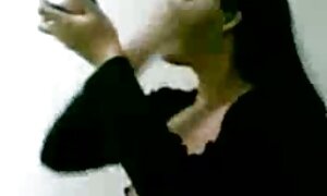 美しいお尻を持つ巨乳の女性は、彼女が人生から望んでいたことを知っています jk ライブ えろ :)