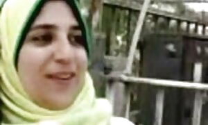 ジューシーな美しさは優しく彼女のLを愛撫し、ピンクのバイブレータ 女子 小学生 えろ 漫画