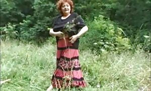 燃焼ブルネットの美しさの情熱fucksによってザプールとツバメ兼からの最後 女子 校生 えろ