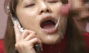 あなたの目の前でしゃがんで雌犬とフェラチオを取得します 陸上 部 えろ