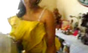 成熟した主婦は若いカップルにキッチンでセックスを提供 エロ 動画 女子 高生 無料