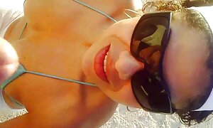 若い女の子は寝室に紳士の興奮をもたらし、性交する 女子 小学生 えろ 漫画