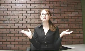 金髪カウガール、魅力的で最も重要なことは良い性交ができます :) えろ jk 盗撮