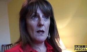 Curvaceous成熟したレズビアン積とバイブレーターとstrapon じょし おち えろ アニメ