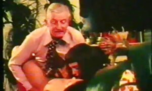 セクシー えろ どう が じょし こうせい milfs取り世話の顔の肌ながらクソ時orgy