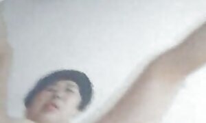 ロッカールームは、いちゃつく、会話のための触媒です 女子 えろ 動画