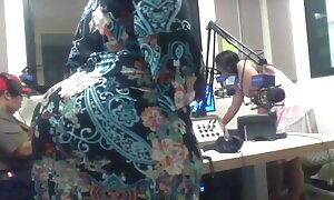 かわいい金髪ミーティングを取得しむ事が出来るstrokingやさしく彼女の滑りとピンクのバイブレータ 女子 バスケ えろ