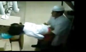 若いブルネット性とボーイフレンドには、羨望の彼女の隣人 えろ バレー